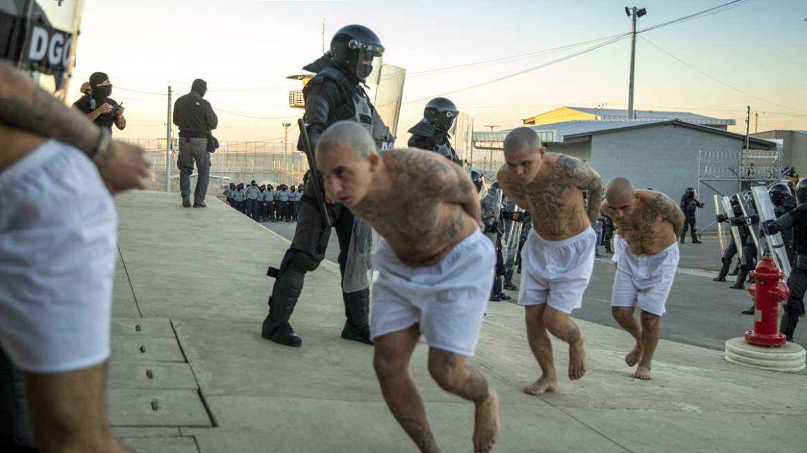 https://4um.paokforum.gr/wp-content/uploads/wpforo/default_attachments/1691777864-prisoners-m.jpg